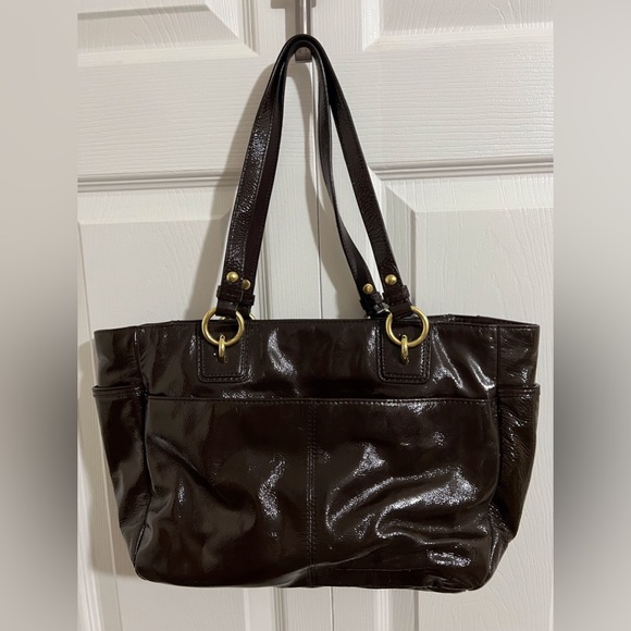 Vintage Coach Brown Patent Leather Shoulder Bag - Picture 5 of 14